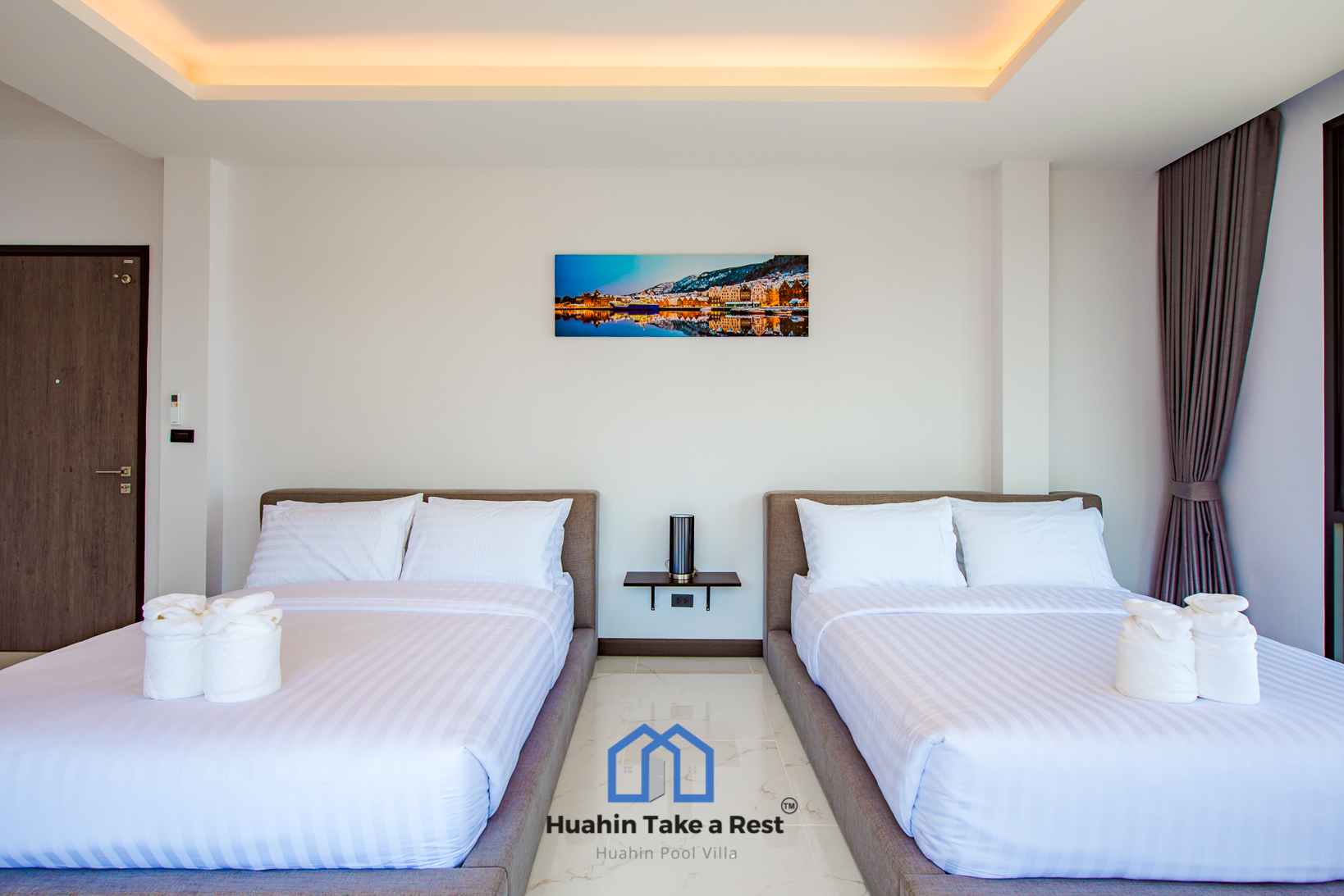 HR15039 บ้านพักติดทะเลหัวหิน The Premium Beach Villa Hua Hin