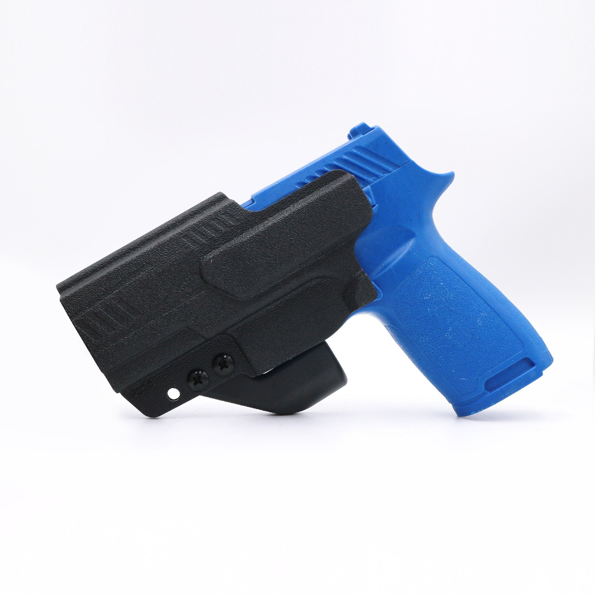 ซองพกใน I-MINI Polymer รุ่น Sig Sauer P320 Carry / M18 🌀ซองผลิตจาก Polymer ชนิดพิเศษ แข็งแรงทนทาน 🌀ตัวยึดเป็นคลิปเหน็บเข็มขัด ( ถอดเปลี่ยนซ้าย-ขวา ได้ ) 🌀สามารถปรับองศาการใช้งานได้ 15 องศา 🌀ออกแบบให้แนบกระชับกับลำตัว พกซ่อน