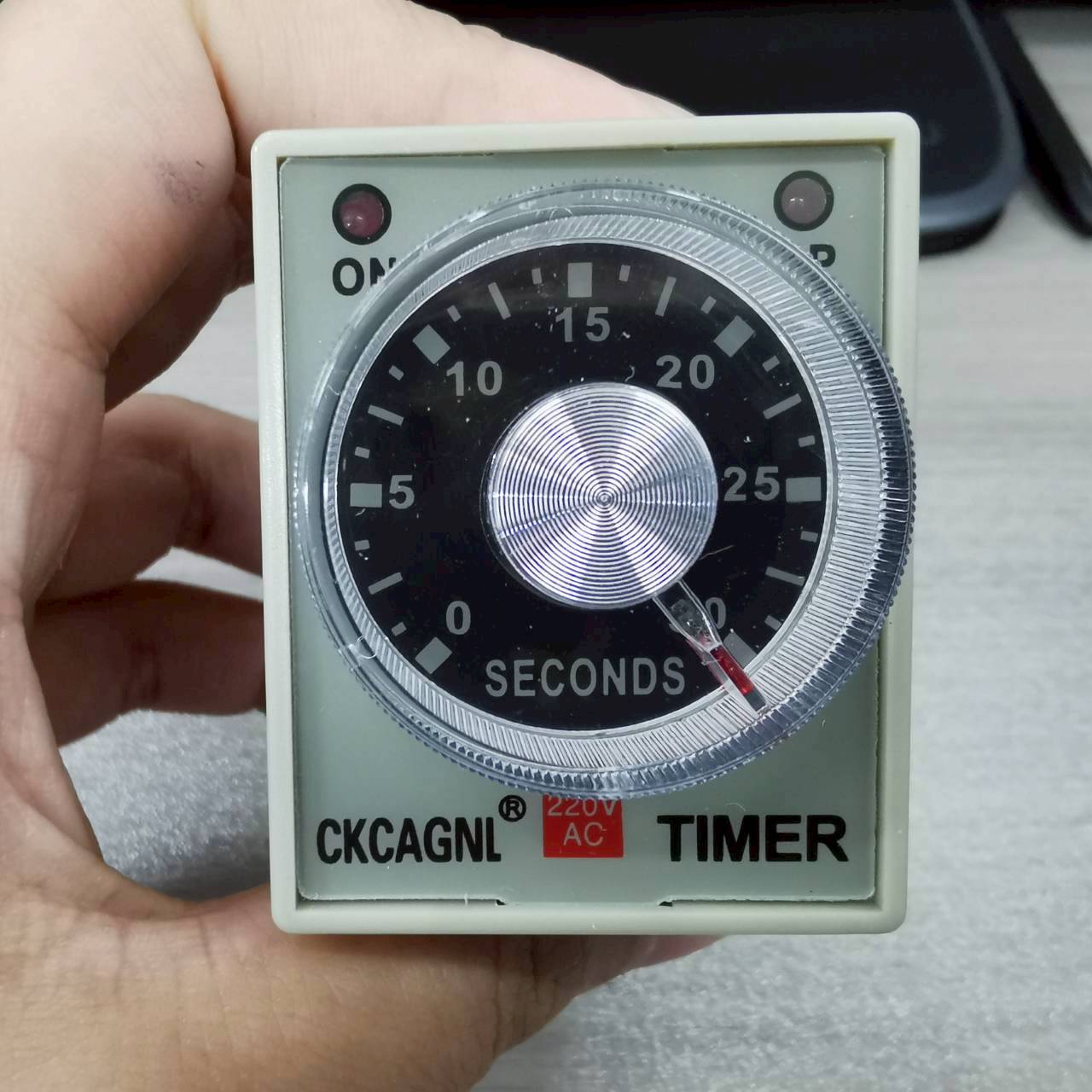 CKC Timer AH3-2 220V ไทม์เมอร์ ฟรีซ็อกเก็ต PF083A ช่วงเวลา 30 วินาที Delay-ON CONTACT NO/NC 2 ชุด