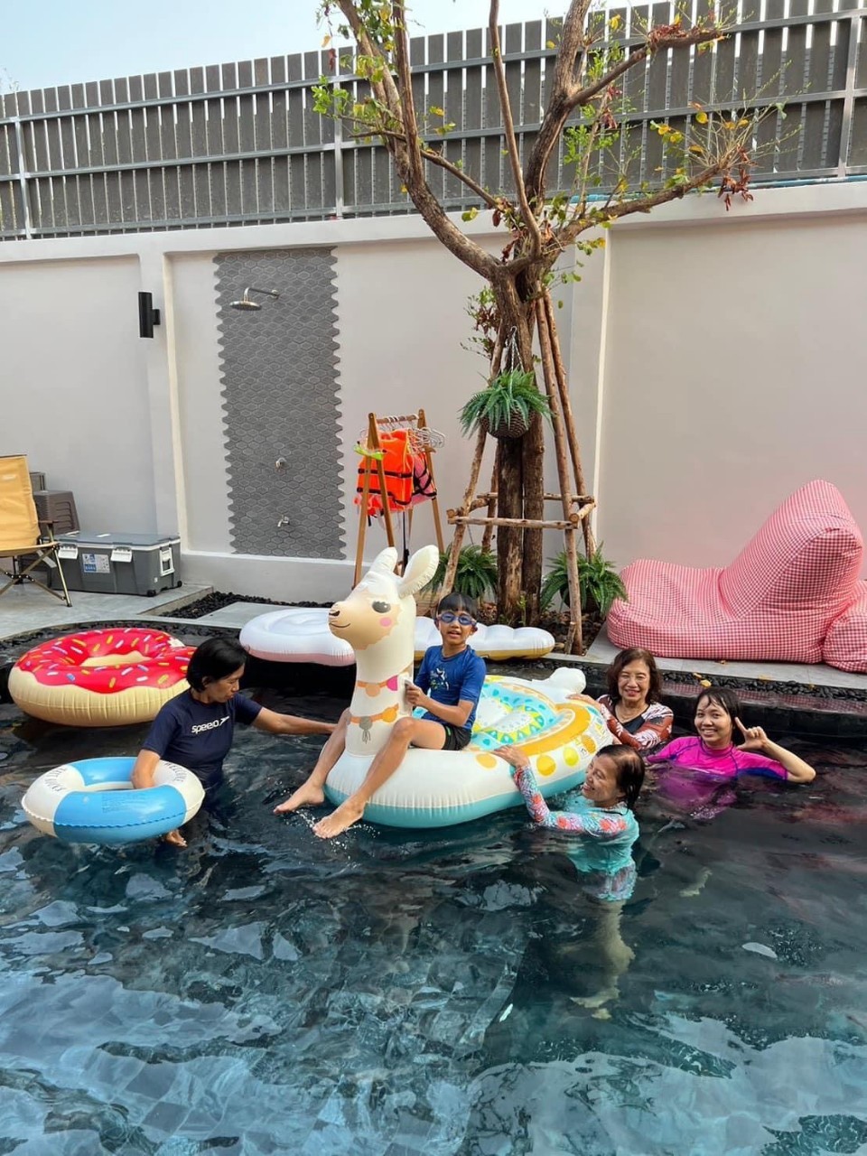 HR15081 บ้านพักตากอากาศชะอำ The Le Mona Near Beach Pool Viila Cha Am