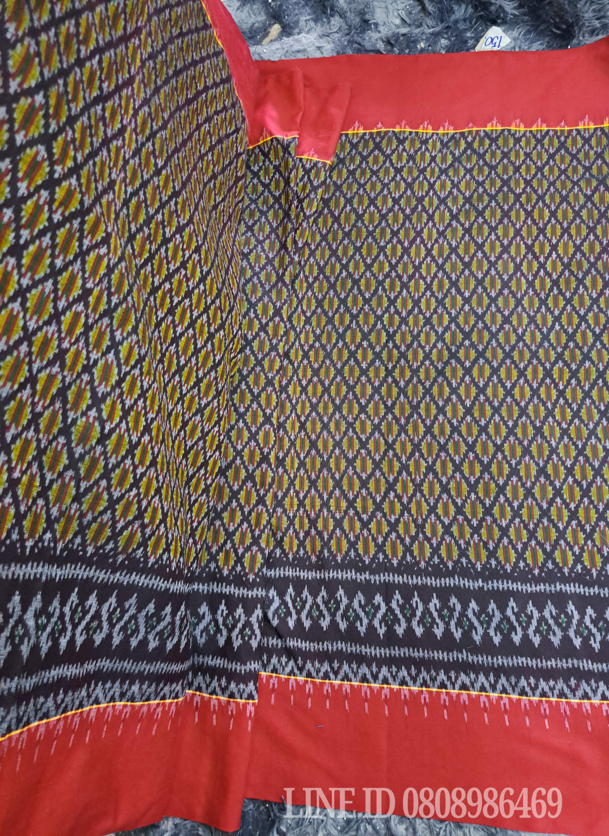 ผ้ามัดหมี่ตีนแดง ผ้าซิ่นตีนแดง ผ้าฝ้ายตีนแดง ผ้าทอพื้นเมือง บุรีรัมย์ ลายอัปสรามงกุฎกุญชร 2 เมตร