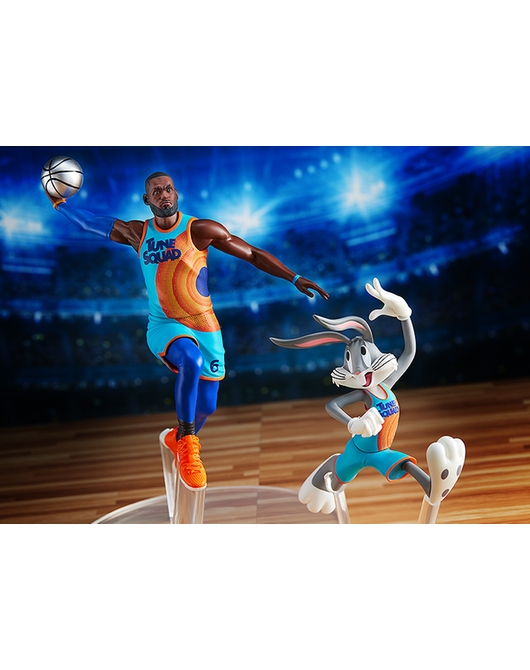 เปิดจอง : Pop Up Parade LeBron James & Bugs Bunny Set