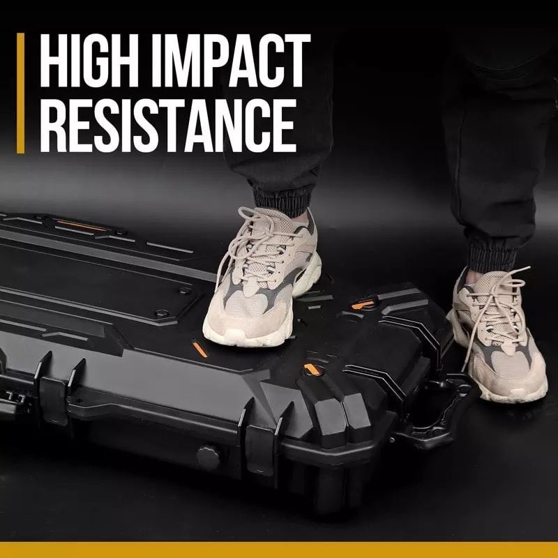 re-stockรอบ3จ้า เคสปืน พร้อมล้อลาก กล่องอุปกรณ์อเนกประสงค์ ทำจากวัสดุคุณภาพกันกระแทกได้ดี ด้านในบุด้วยฟองน้ำไดคัท และฟองน้ำรังไข่ สามารถหยิบออกเป็นชิ้นเพื่อวางสินค้า ขนาดใหญ่ 109*41*16.5cm ขนาดเล็ก32*28*8.5cm ใช้ได้ในอุณหภูมิ -40-80c กันน้ำIPX-7