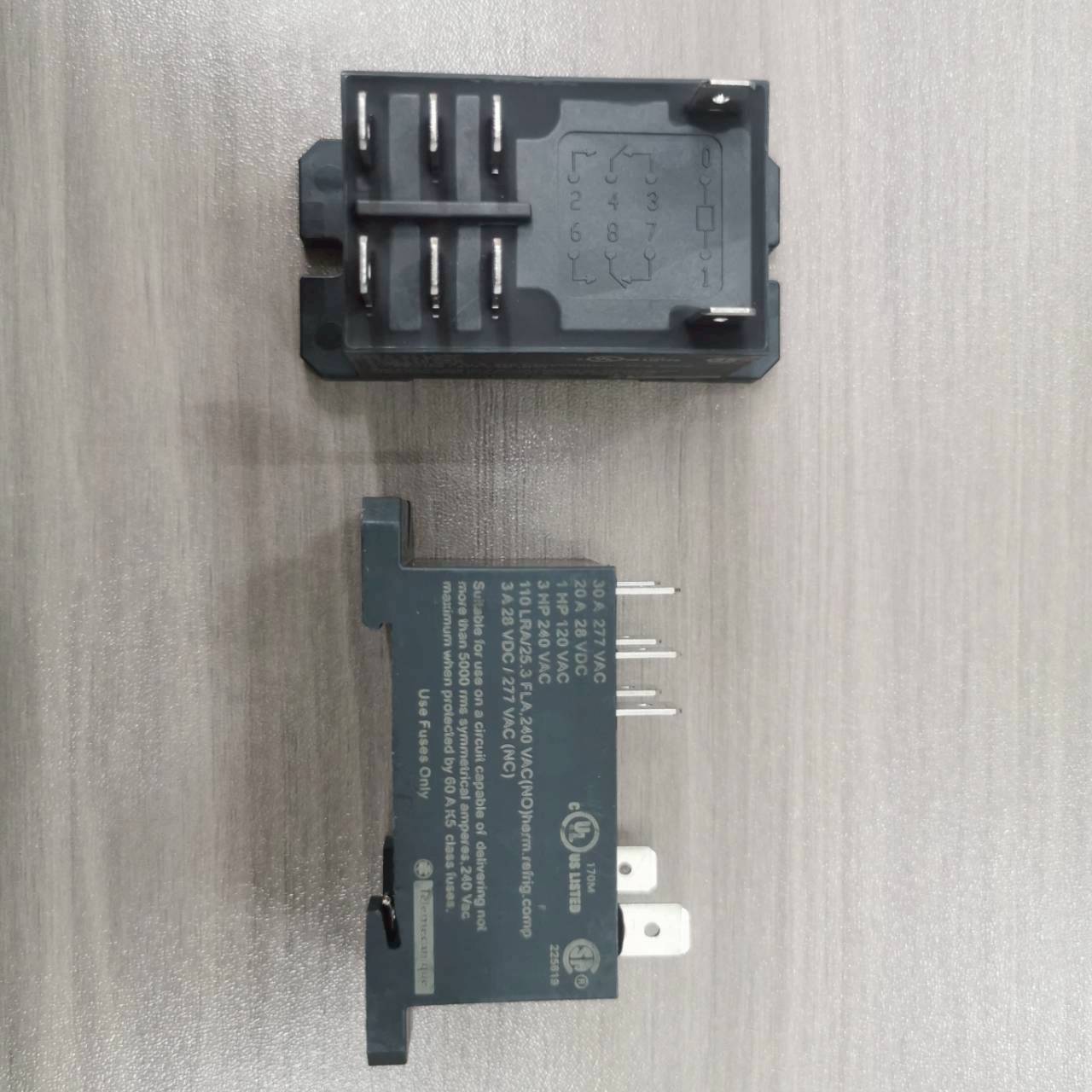 พาวเวอร์รีเลย์ RPF2BBD SCHNEIDER Power Relay Coil24Vdc 2CO 30A รีเลย์ควบคุมปั๊ม ควบคุมอุปกรณ์