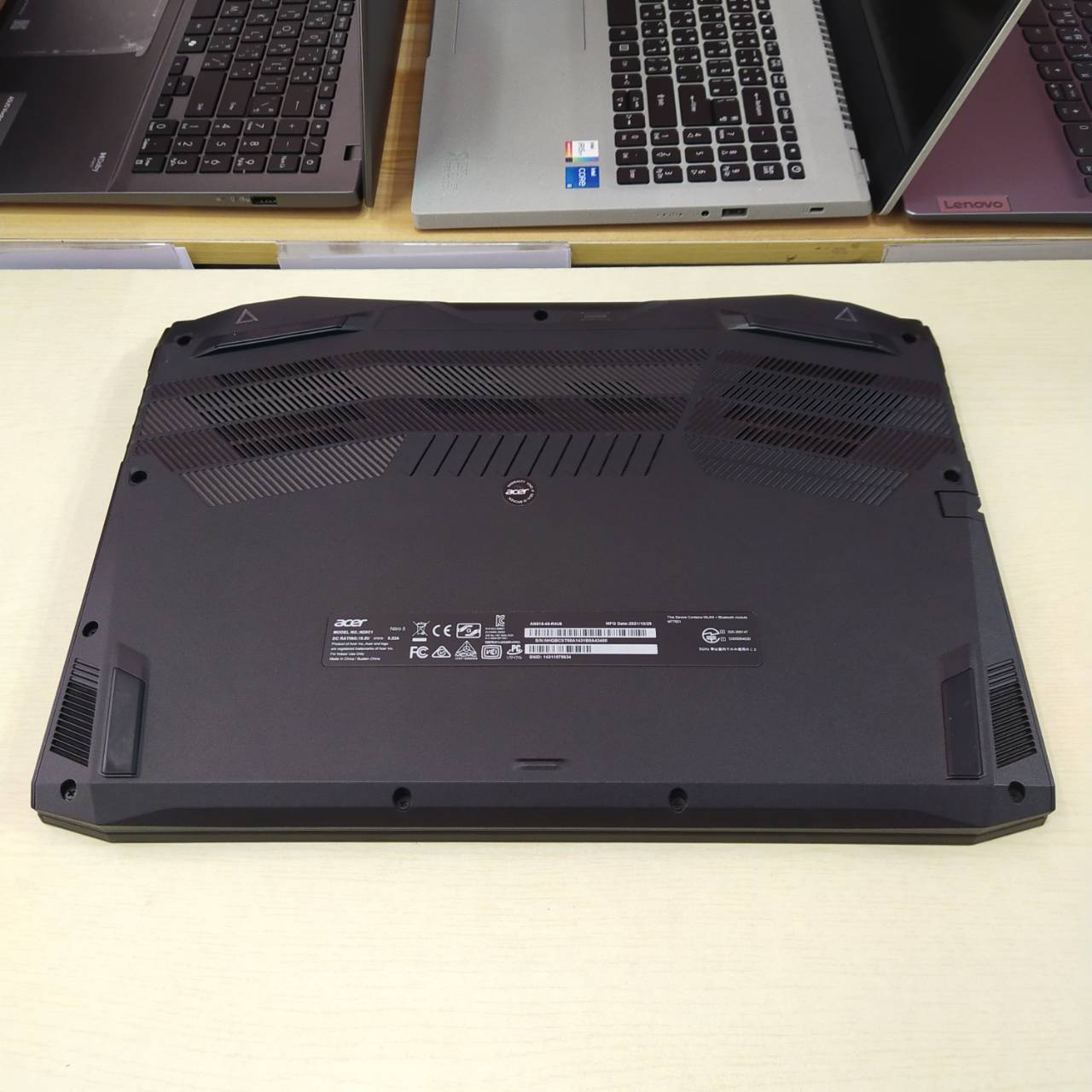 ACER NITRO 5 AN515-45-R4U8 สภาพเครื่อง 85%