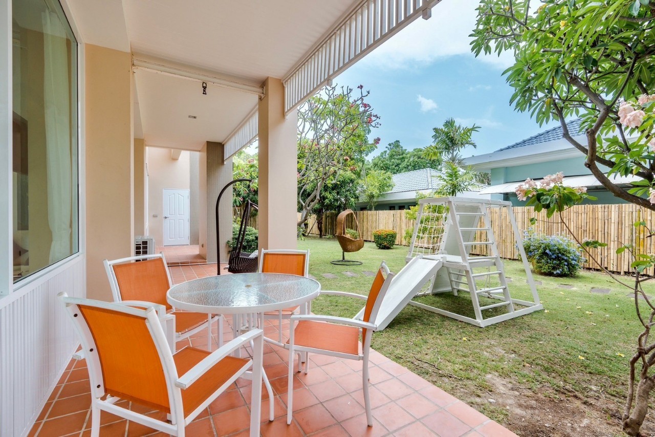 HR15074 บ้านพักใกล้ทะเลหัวหิน T Beach Pool Villa Hua Hin