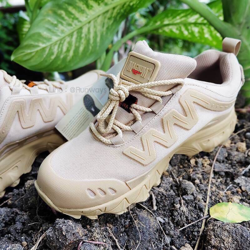 New.รองเท้า Magnum กันน้ำ พื้นหนึบ / ดอกยางหนา / ถึกทนสไตล์ 🔰 เนื้อผ้า Condura ที่เป็นที่รู้จักกันดี ที่ทหารทั่วโลกใช้ ว่าเป็นเนื้อผ้าที่ถักทอ แน่นหนา มีความทนทานสูง มากกว่าตะกูล D ทั้งหลาย (อย่าง 600D 1000D) 🔰ด้วยการออกแบบหรือดีไซน์ให้เหม