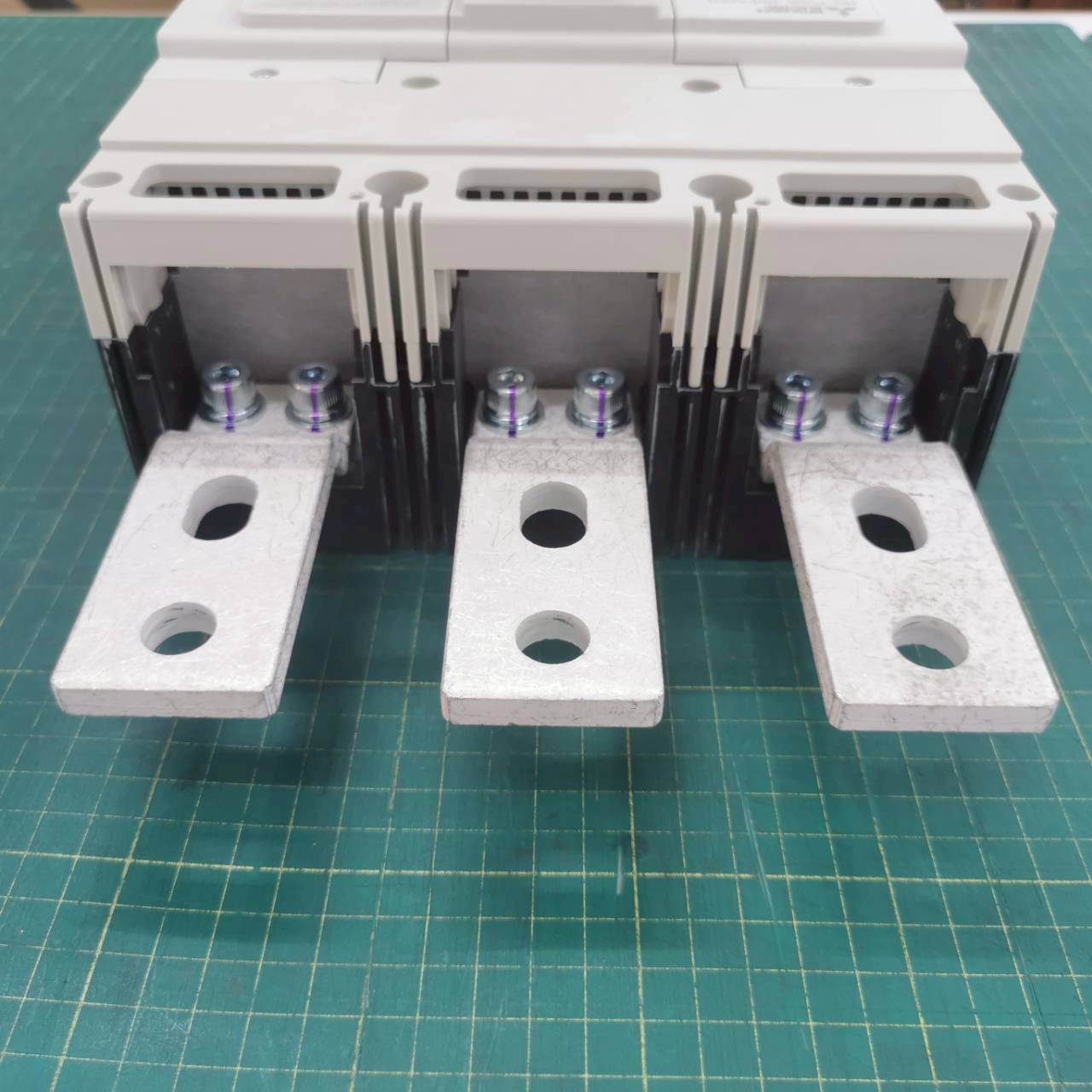 เบรกเกอร์ NF800-CEW 3P 800A มิตซูบิชิ MCCB MITSUBISHI NF800CEW 800A 3P