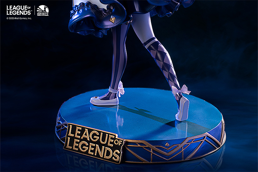 เปิดจอง : Infinity Studio×League of Legends The Hallowed Seamstress- Gwen