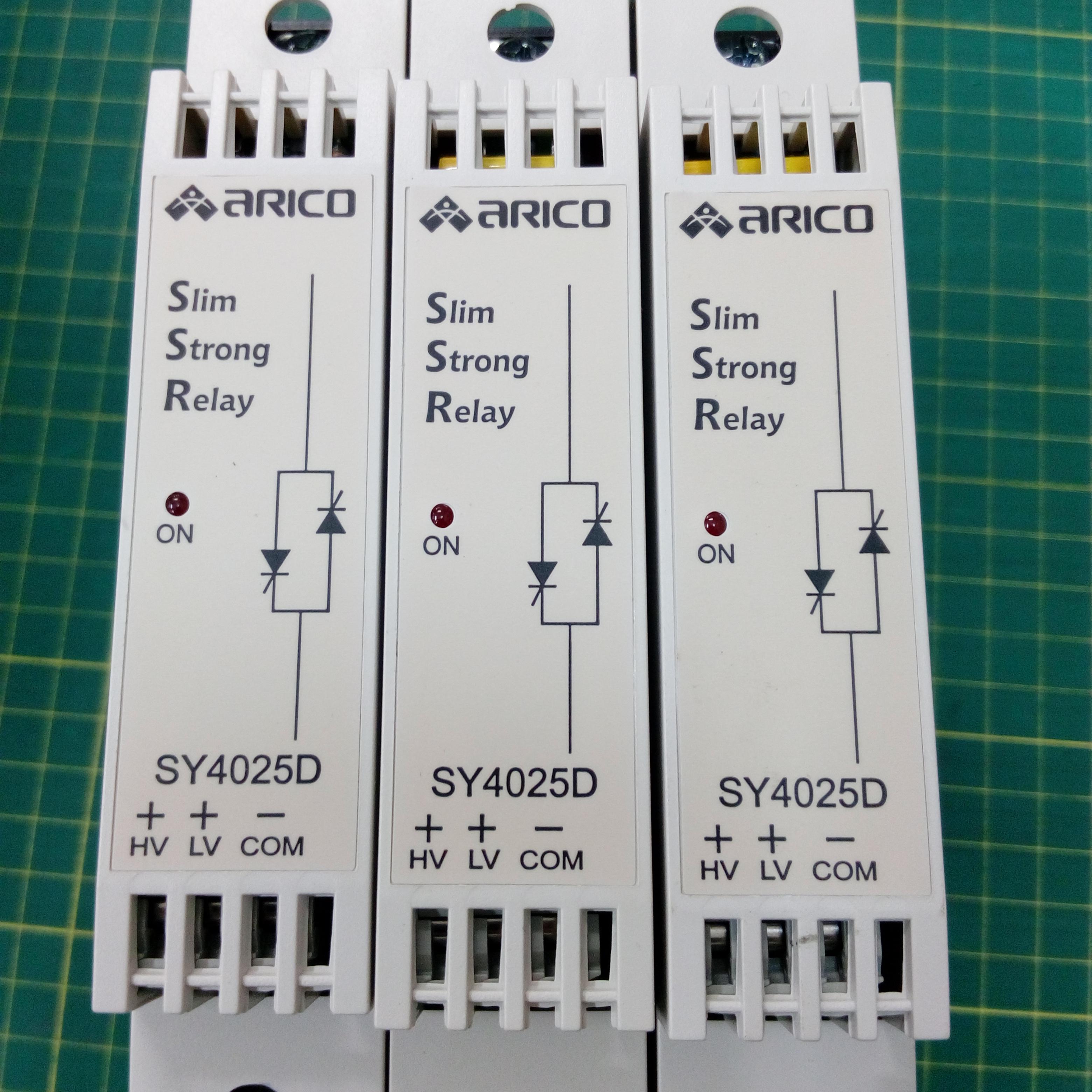 โซลิดสเตต SOLID STATE RELAY ARICO SY4025D ทนกระแส 25A 380V