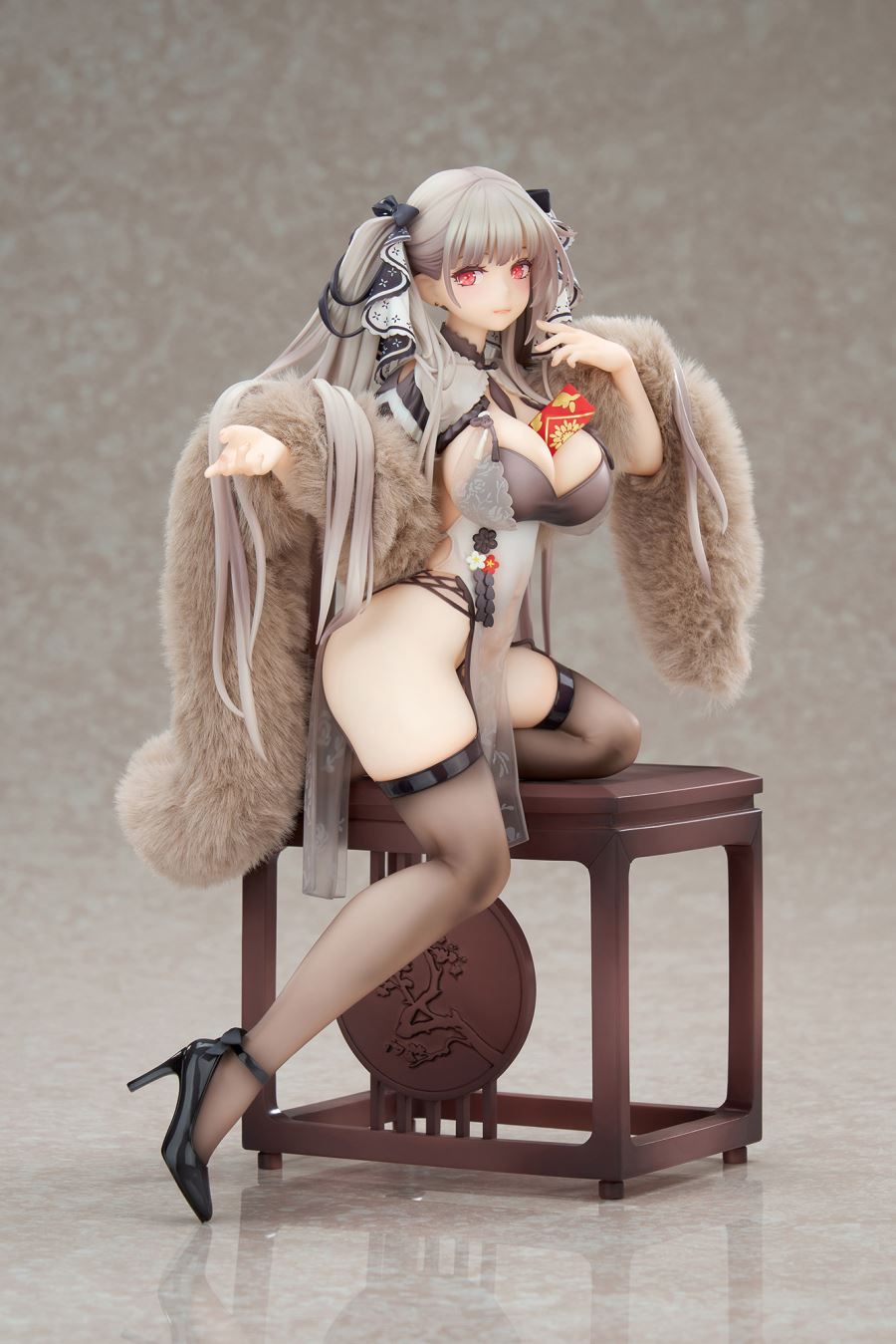 เปิดจอง : Azur Lane Formidable Still Illustration Ver. 1/7 Scale Painted Figure