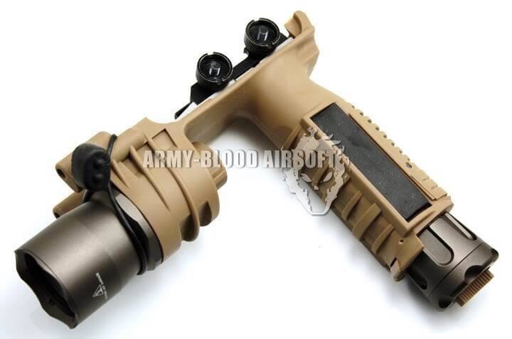 New.ELE M910A Carbine Forend Weaponlight-New Version (BK) สีดำ / สีทราย ราคาพิเศษ