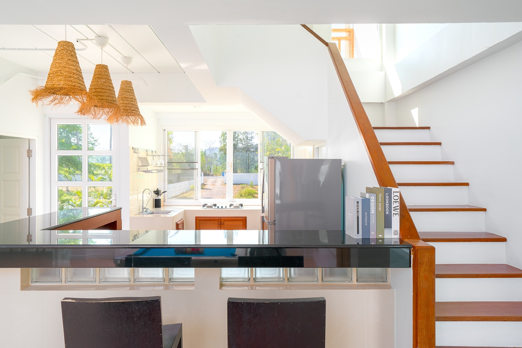 HR15070 บ้านพักติดทะเล The Gina Beach Villa Pranburi