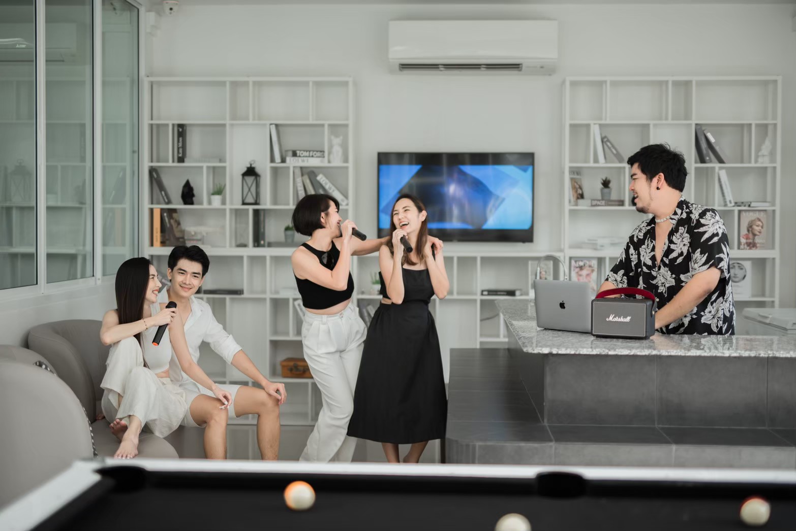 HR15045 บ้านพักติดทะเล The Moon Beach Villa