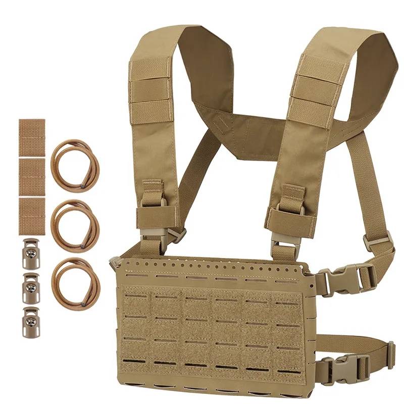 MK5 Tactical Chest Rig ( Wosport ) [ VE-85 ] 🌿 ผลิตจากผ้า Cordura 500D 🌿 มีช่องใส่แม็กกาซีน 5.56 * 3 ช่อง 🌿 แผงด้านหน้าเป็น Molle ร้อยติดอุปกรณ์ได้ 🌿 ซองแม็กกาซีนสามารถถอดได้ 🌿 ขนาด 25*17*5 cm. 🌿 น้ำหนัก 0.4