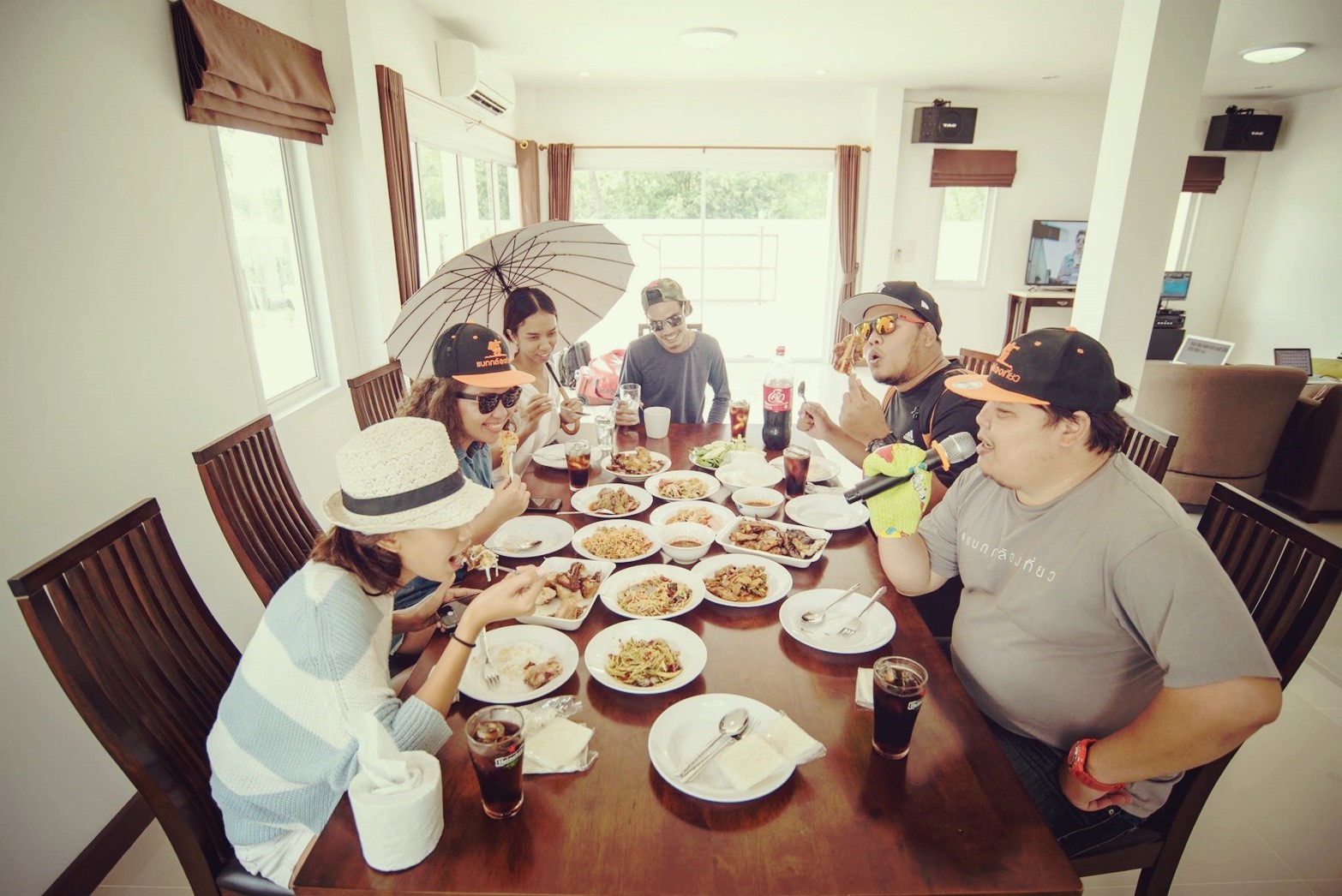 HR 4022 บ้านพักหัวหิน บ้านกาแลคซี่ คาราโอเกะ E