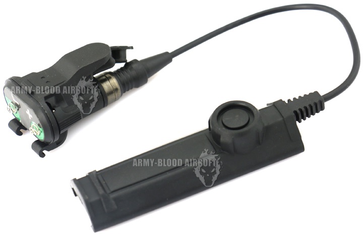 Surefire Style XT07 Remote Dual Switch Assembly for X-Series WeaponLights X300 X400 (BK)
