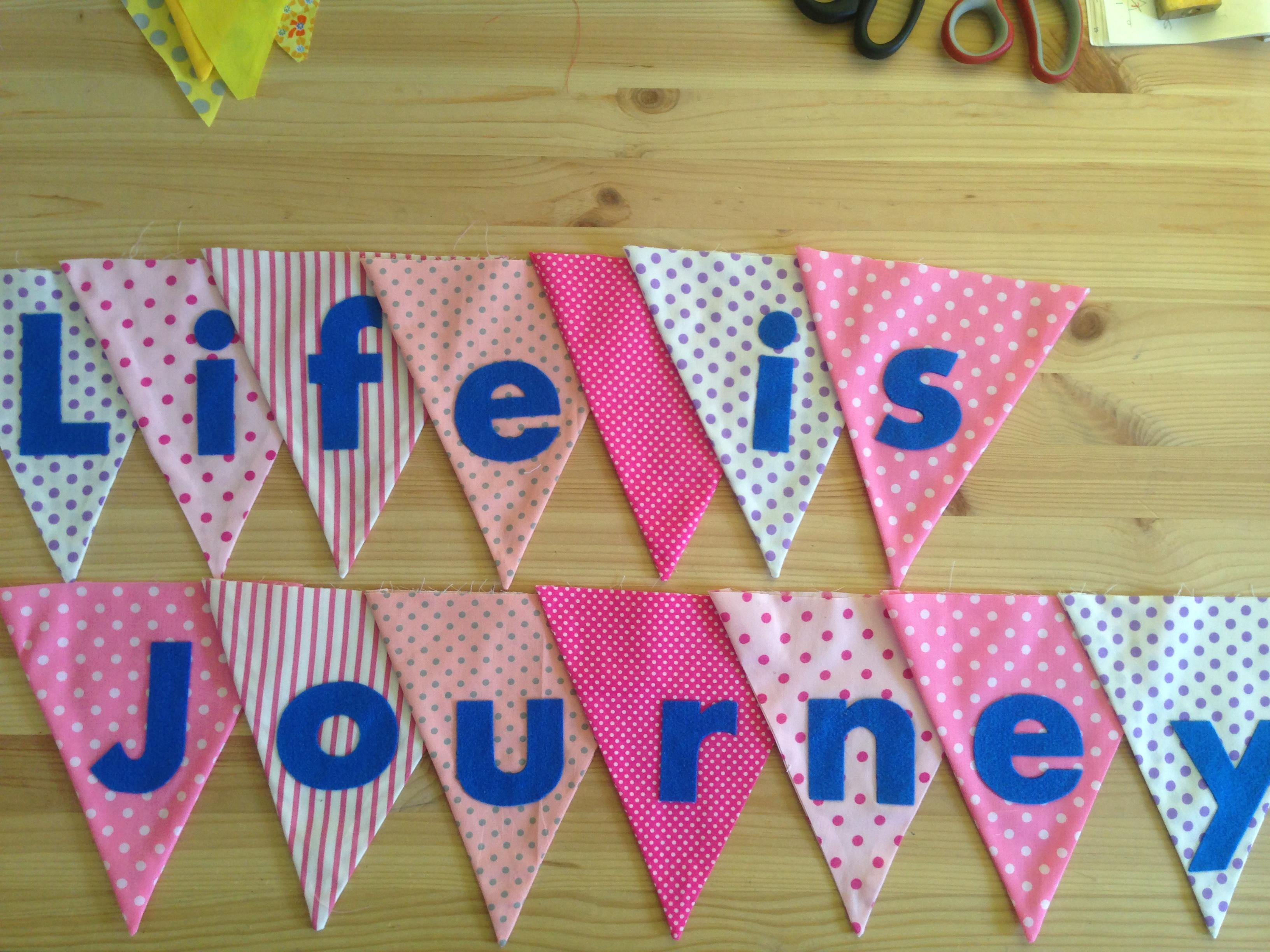 ธงแต่งบ้าน