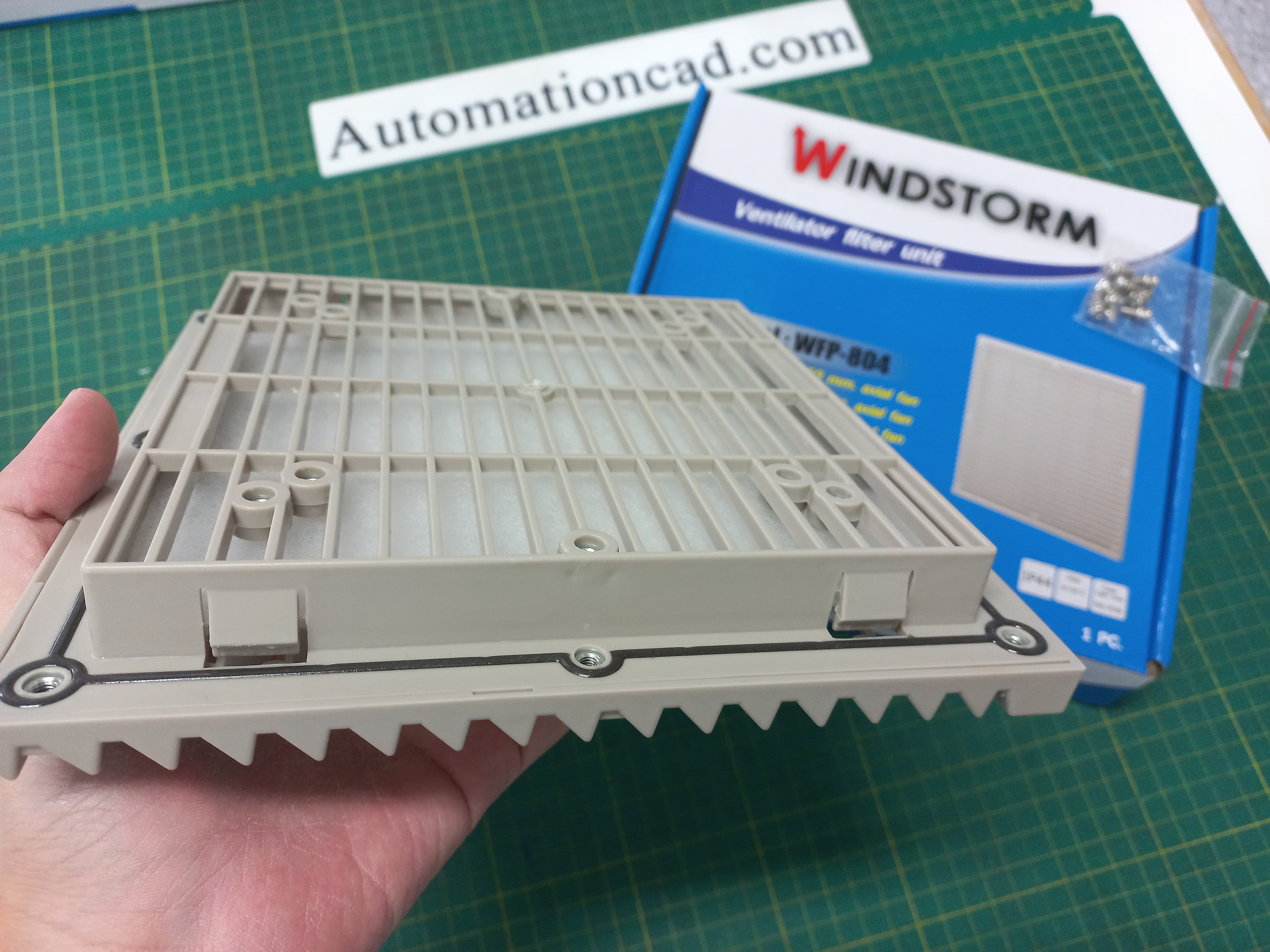 ฟิลเตอร์พัดลมระบายอากาศ WINDSTORM ขนาด 6 นิ้ว WFP-804