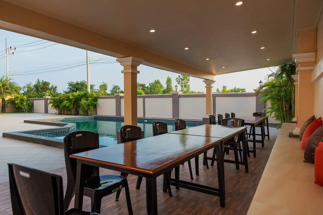 HR10101. บ้านพักชะอำ บ้าน The Grand Villa Cha Am