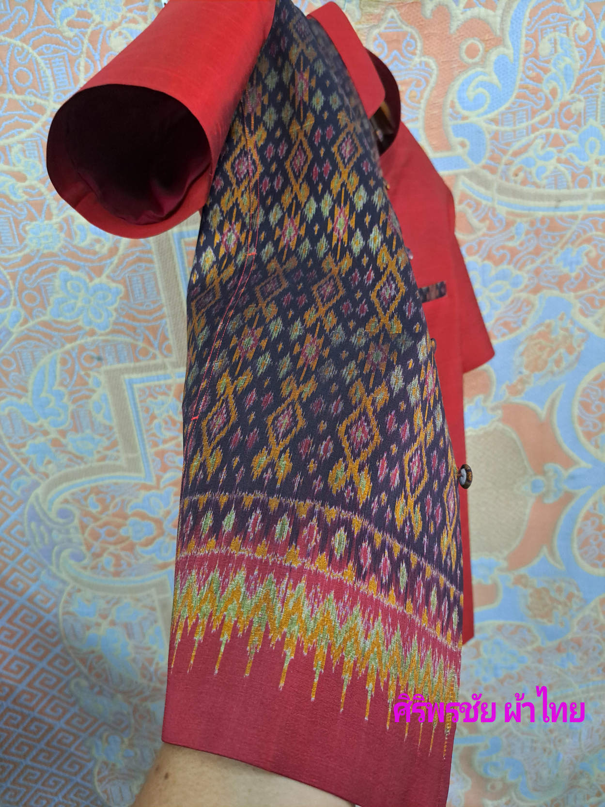เสื้อสูทผ้าไหม แท้ 4 เส้น แต่งด้วยผ้าไหม มัดหมี่ 2 ตะกอ เสื้อสูทผ้าไหมแท้ ตามภาพ L