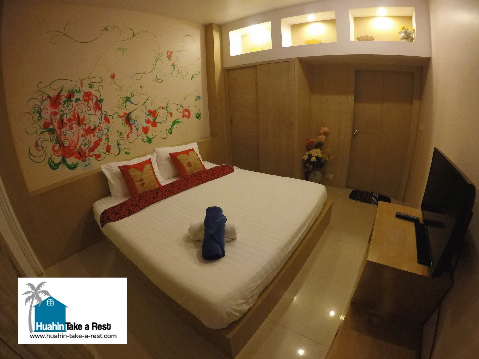 HR 15005 บ้านพักหัวหิน บ้านแนบเคหาสถ์ ใกล้ทะเล 50เมตร