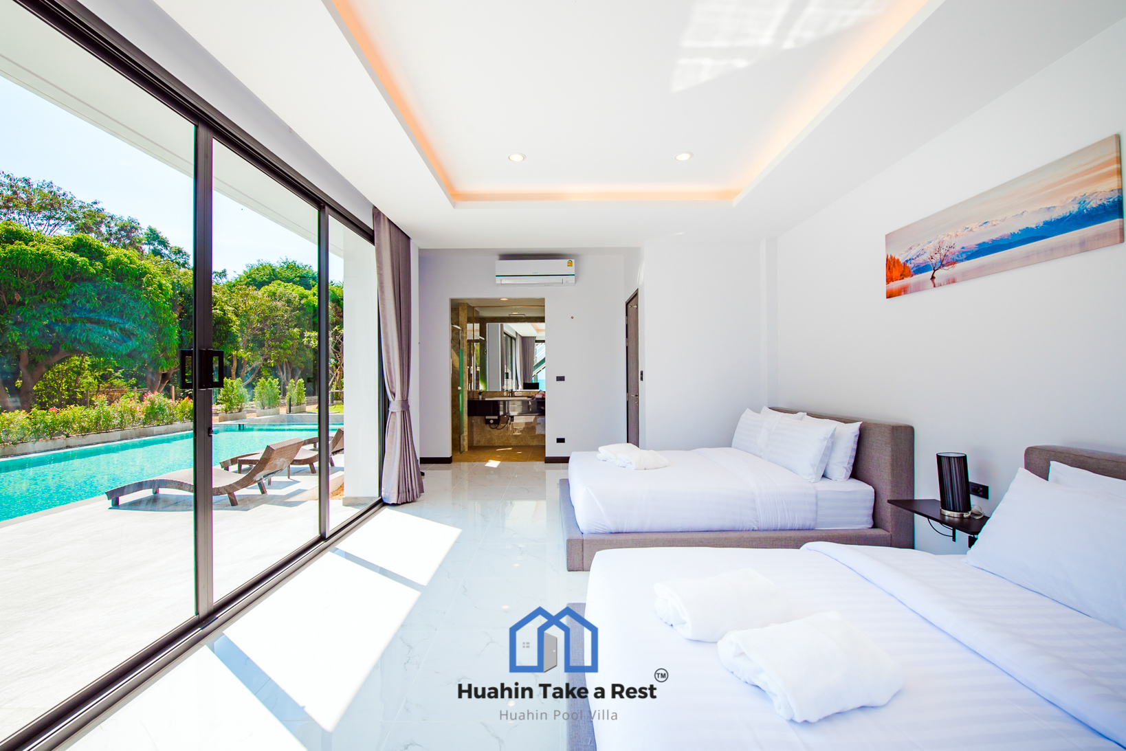 HR15039 บ้านพักติดทะเลหัวหิน The Premium Beach Villa Hua Hin