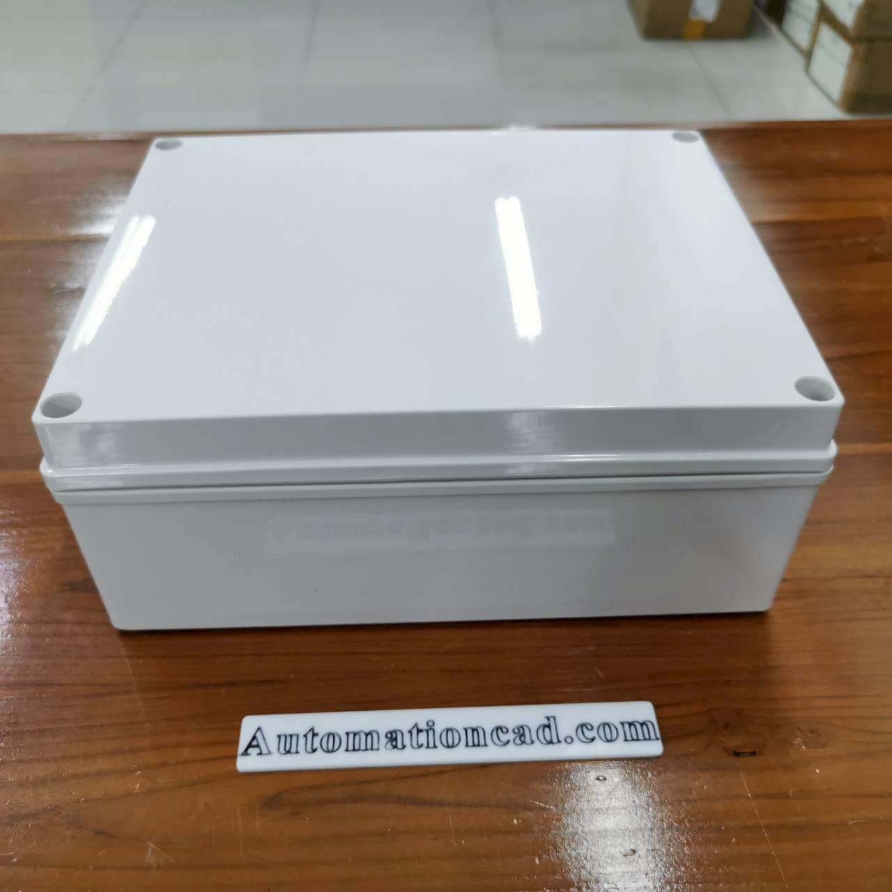 TIBOX TJ-40P-M กล่องพลาสติก พร้อมเทอร์มินอลบล็อก 40 ช่อง IP66 ขนาด 200x250x100 mm