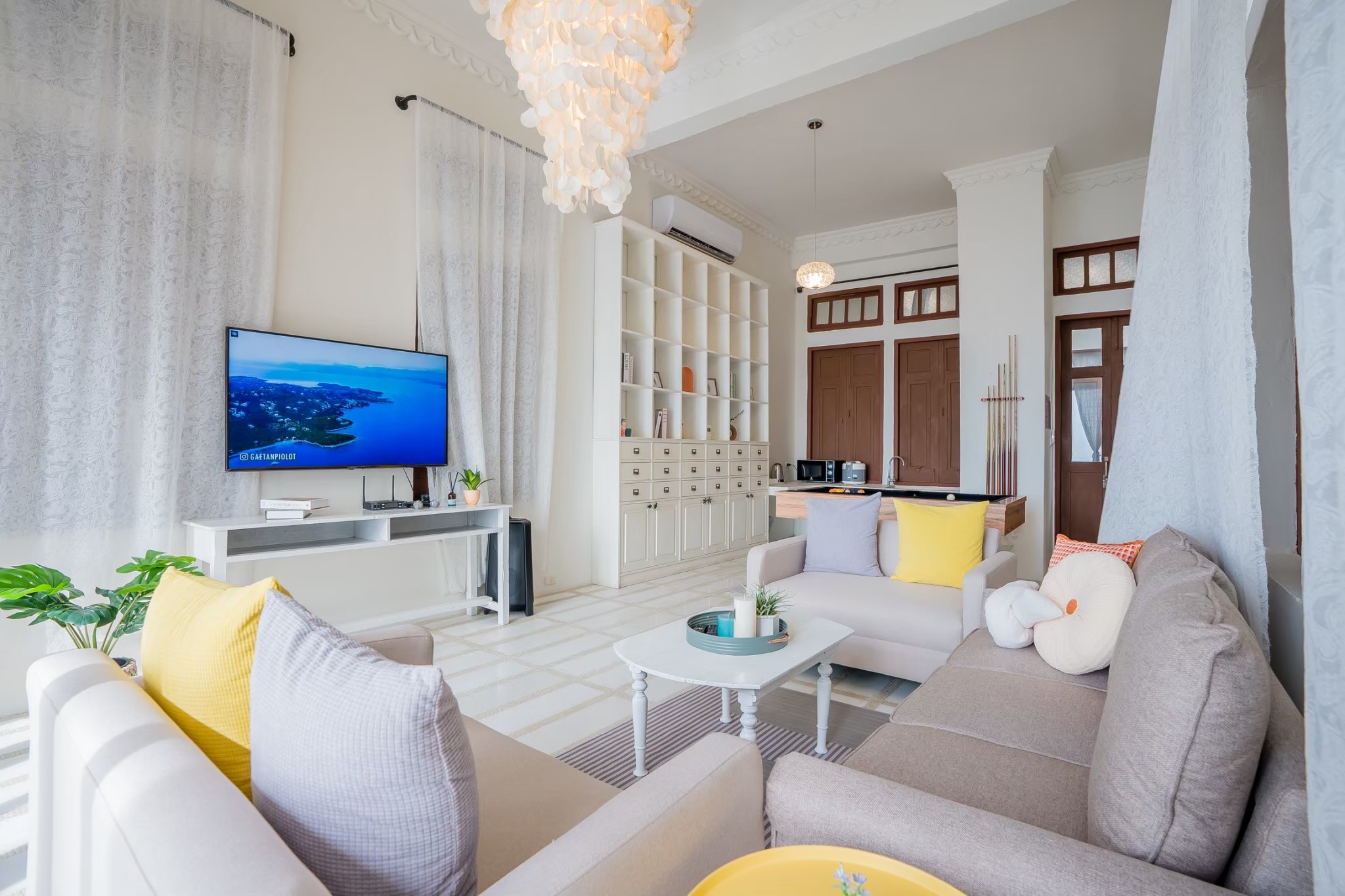 15086 บ้านพักติดทะเล De Pranburi beach villa