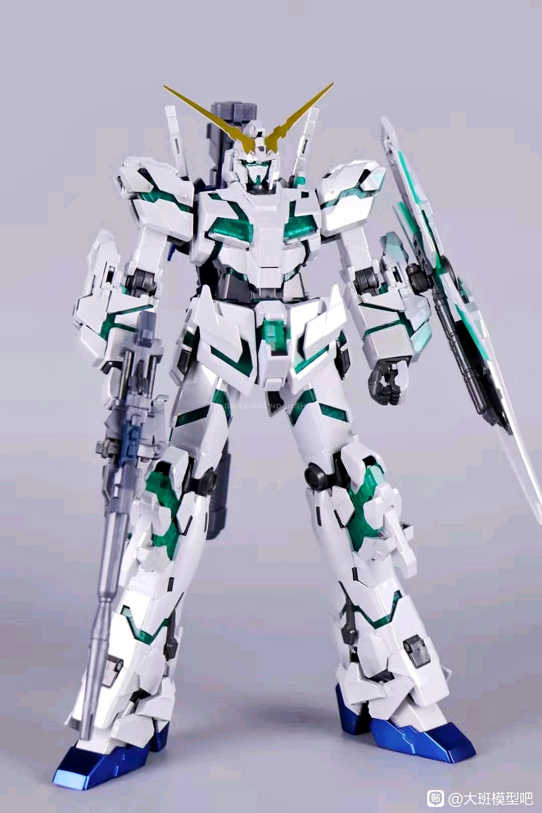 MG 1/100 RX-0 UNICORN FIGTHER Titanium Finish[6637S][DABAN]