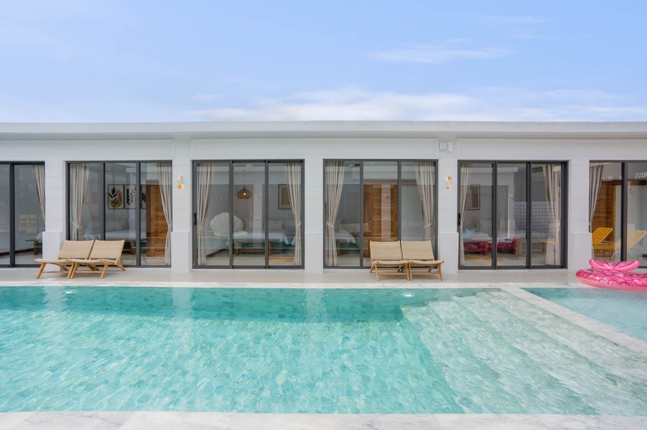 HR15058 บ้านพักติดทะเลชะอำ The Coze Sea Beachfront Pool Villa Cha Am