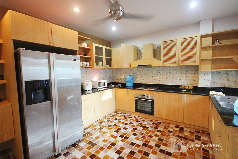 HR 4018 บ้านพักหัวหิน บ้านอุ้มรัก