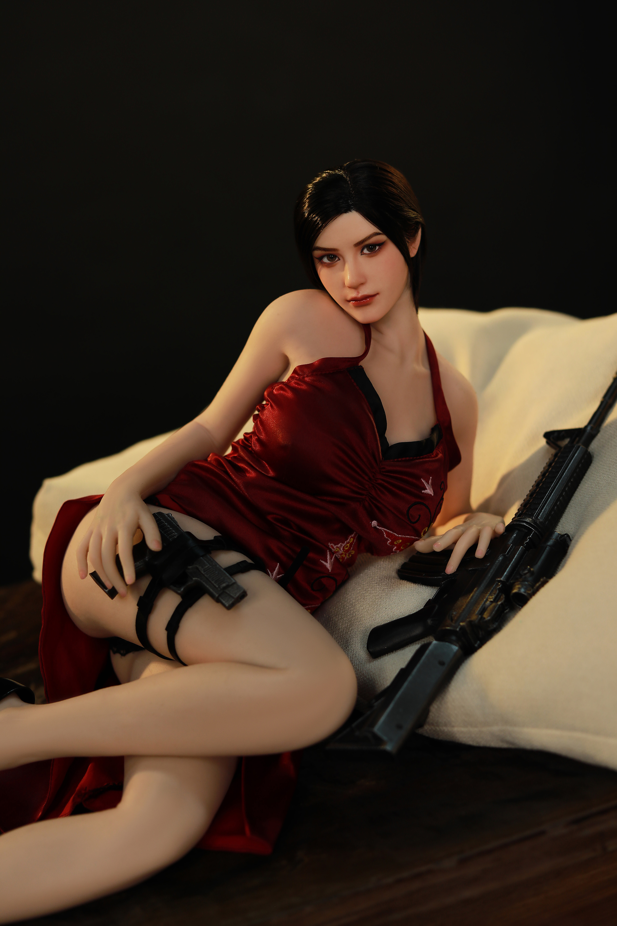 เปิดจอง : Ada Wong