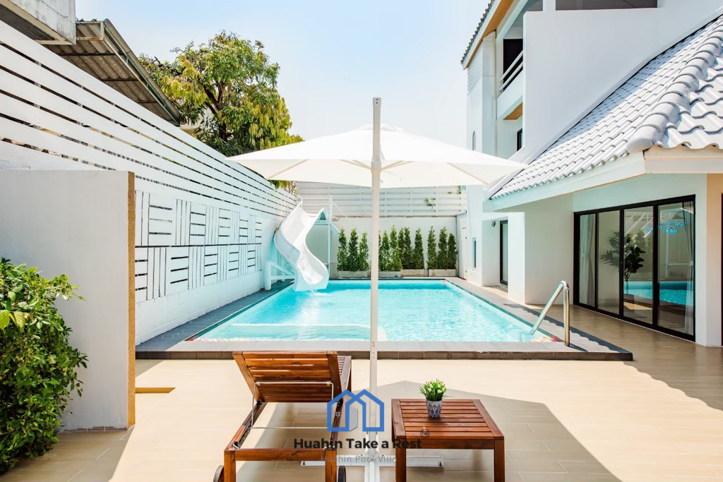 HR15041 บ้านพักหัวหิน บ้าน Miami Beach Villa