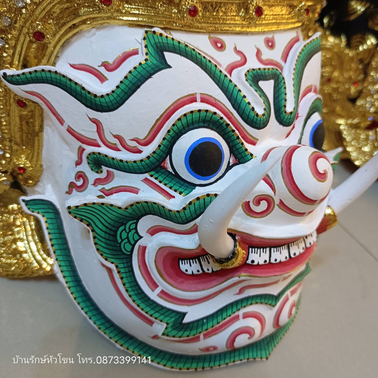 หัวโขนยักษ์ (สีขาว) สำหรับแขวนผนัง