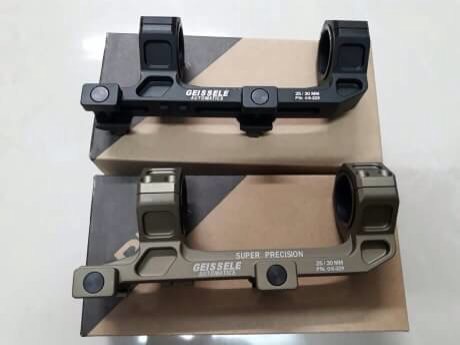 New.Geissele Super Precision Big Bertha Scope Mounts -Manufacturer: Made in China - Built Material: Aluminum -Major Color: Black / Tan -Inner Diameter: 30mm (25mm) ราคาพิเศษ