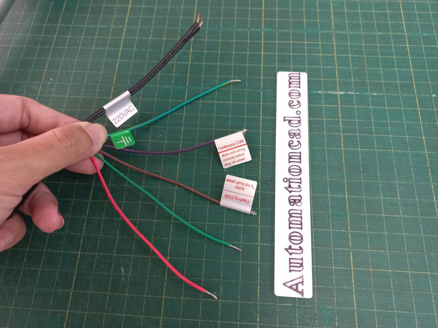 ทาวเวอร์ไลท์ไฟ 2 ชั้น แดง/เขียว ∅50 mm 220VAC TEND ไฟติดต่อเนื่อง ไฟกระพริบ Tower Light