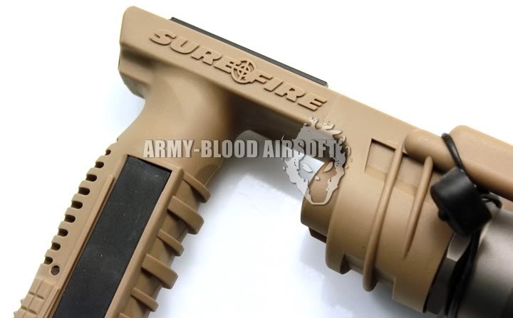 ELE M910A Carbine Forend Weaponlight-New Version (DE)