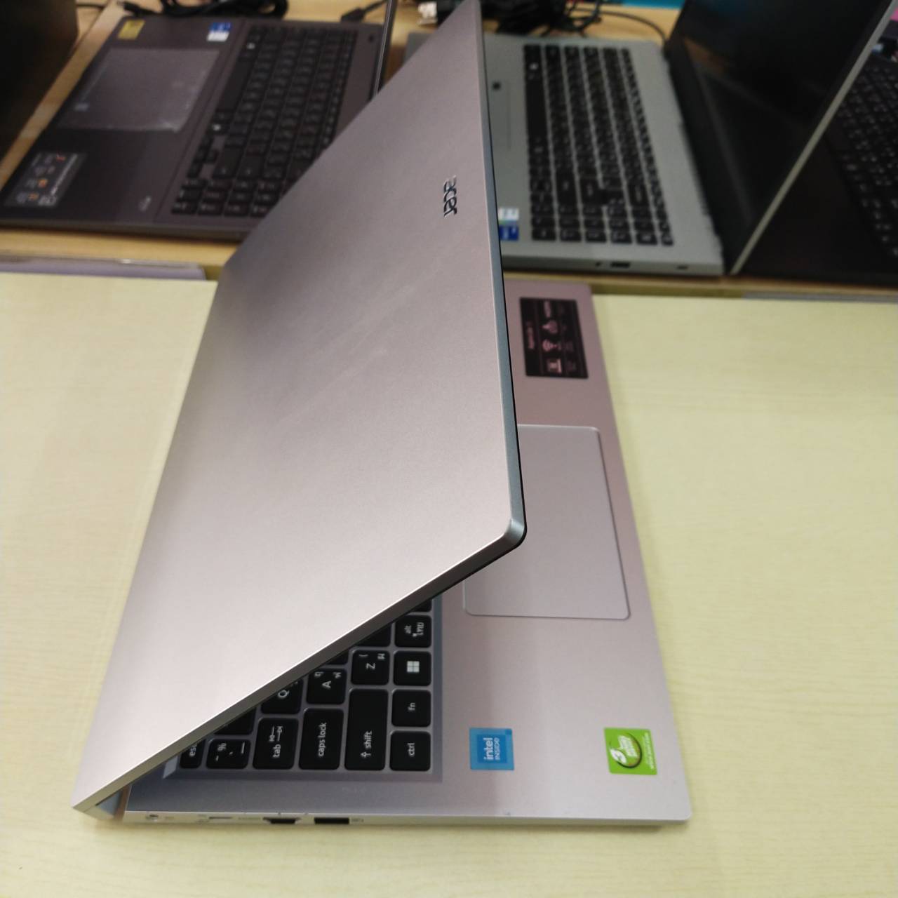 ACER ASPIRE LITE15 AL15-33P-C2Z9 สภาพเครื่อง 80% (ประกันศูนย์ Onsite 24/04/2027)
