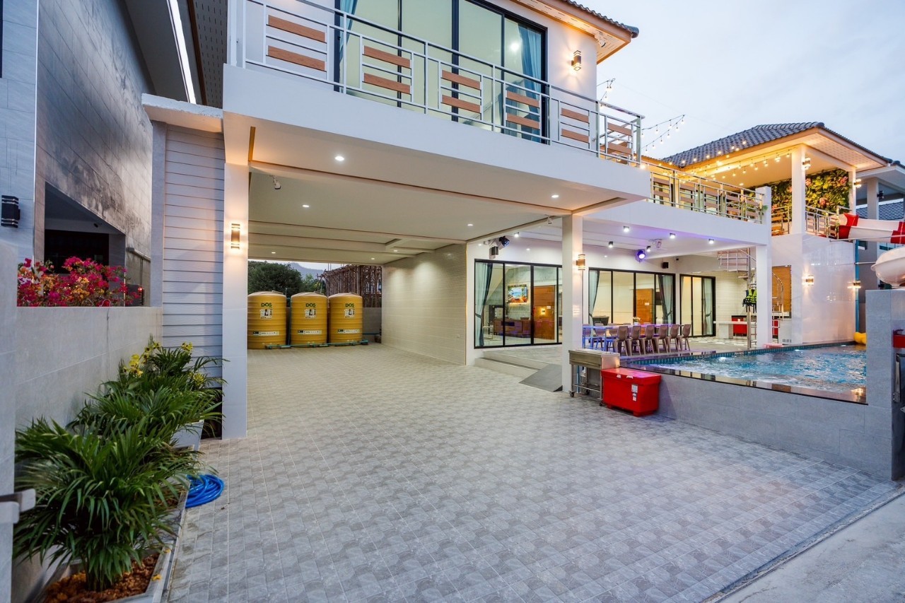 HR5016 บ้านพักหัวหิน SkyLine V.2 Pool Villa