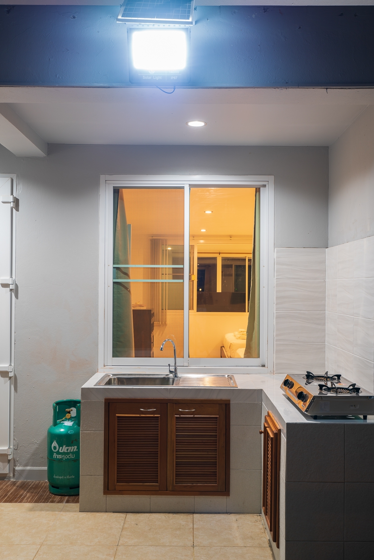 HR15070 บ้านพักติดทะเล The Gina Beach Villa Pranburi