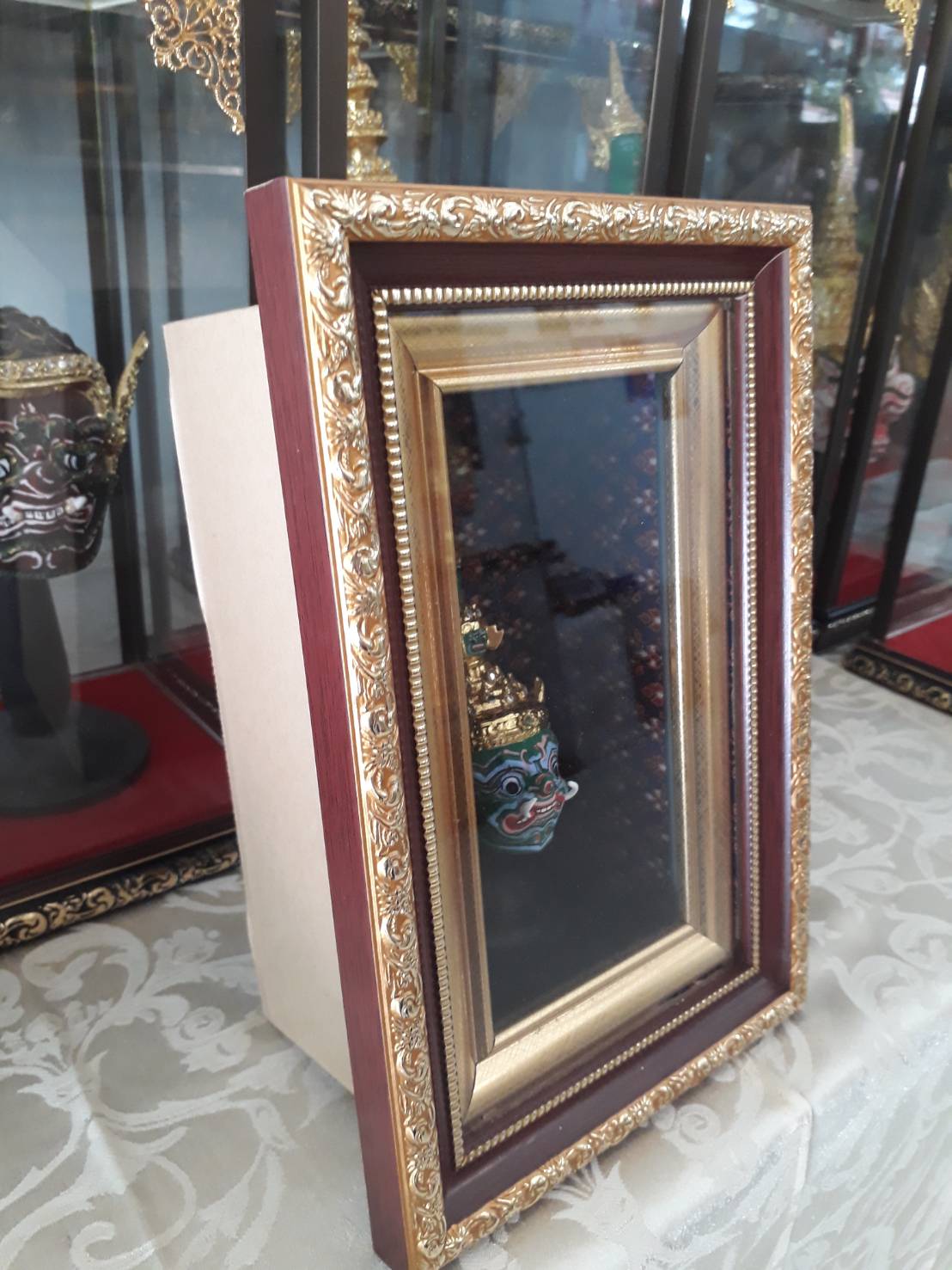 หัวโขนจิ๋ว พร้อมกรอบไม้ลายไทย