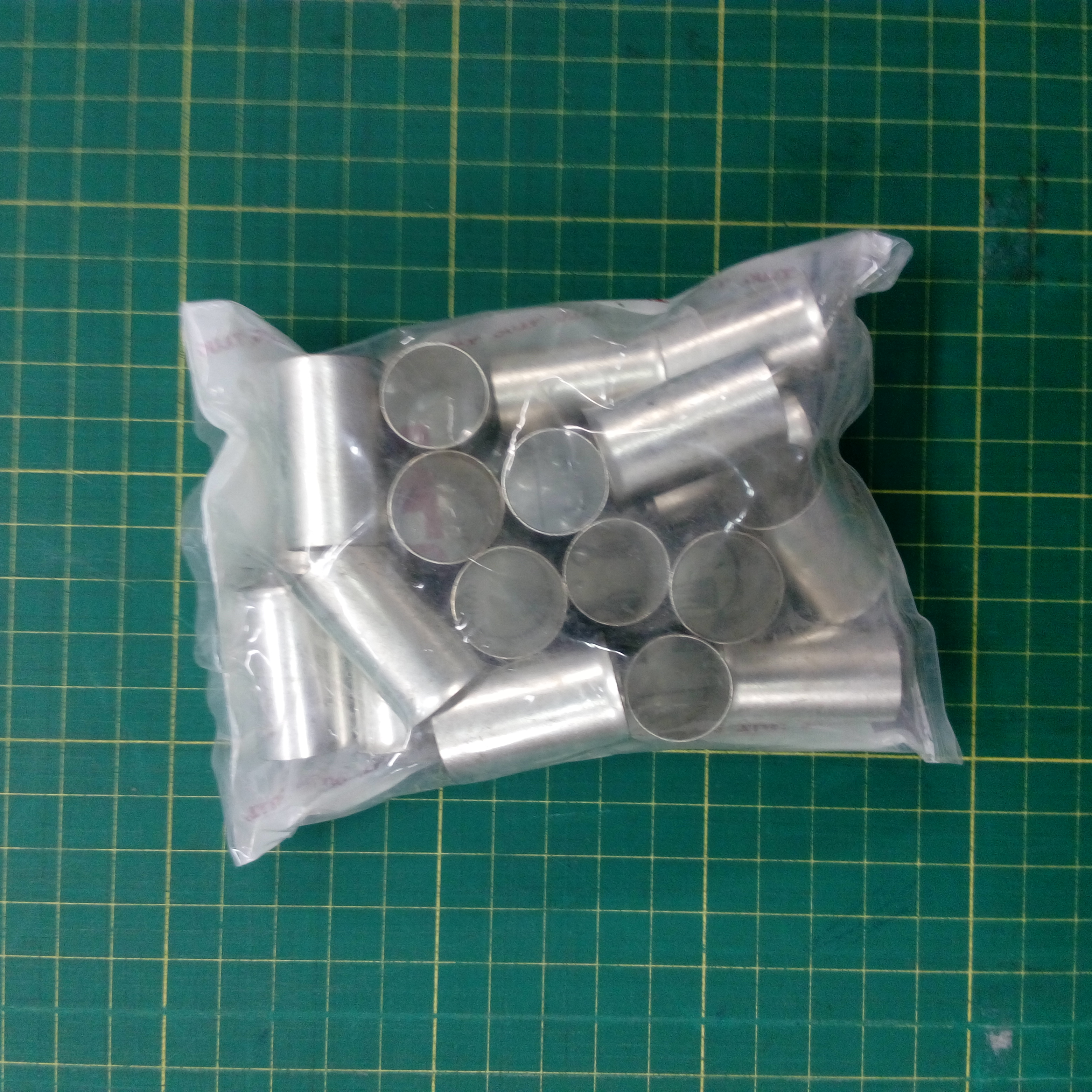 ข้อต่อย้ำปลายสาย แบบเดี่ยวเปลือย CN120-30 TLUG ใช้กับสาย 120 sq.mm