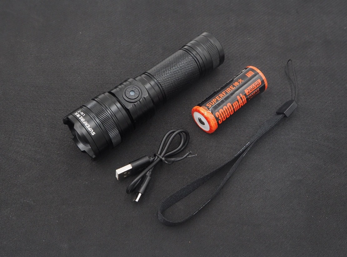 (loud volume) สินค้าใหม่ค่ะ 🔥 ไฟฉาย Supfire รุ่น L16-T 🔦 ตัวเรือนผลิตจาก 6061-T6 aviation aluminum 🔦 หลอด CREE XPE LED 15W 🔦 ความสว่างสูงสุด 900 Lumens 🔦 ระยะส่องสว่าง 300 เมตร Zoom ได้ 🔦 ใช้งานได้ยาวต่อเนื่