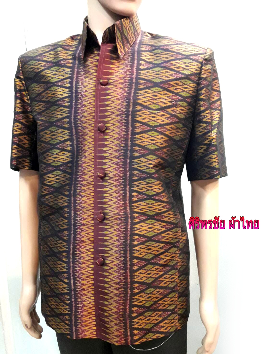 เสื้อสูทชายไหมแท้มัดหมี่ตีนแดง เสื้อสูทชายไหมแท้ สูทผ้าไทยชาย ซาฟารีผ้าไหมชาย สูทผ้าไหมมัดหมี่แท้สีแดงเลือดนกทอมือ5 สี