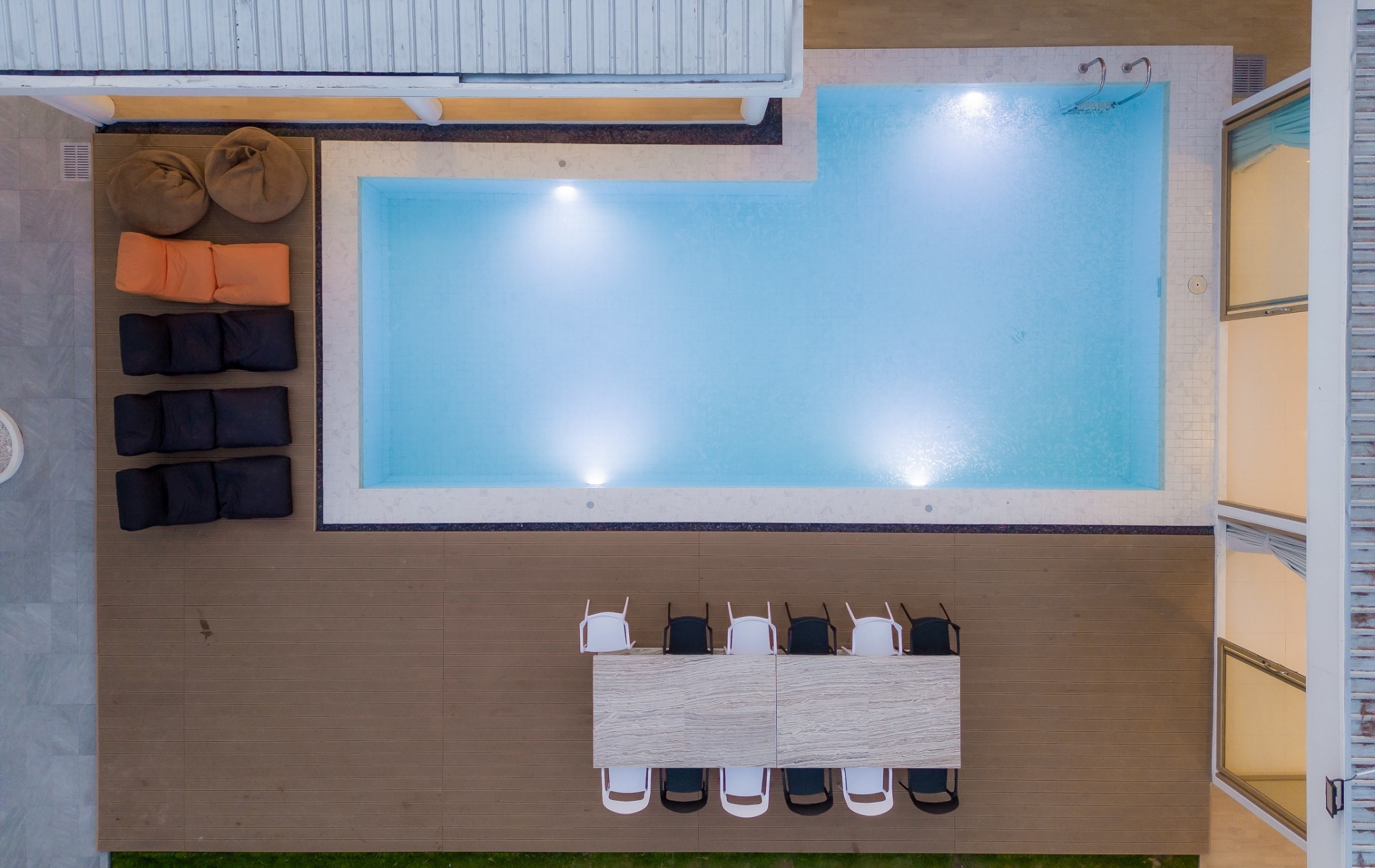 HR15057 บ้านพักติดทะเล The Rocca Beach Villa Pranburi