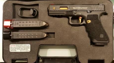 New.TARAN ยุทธวิธีนวัตกรรม-อาวุธฐาน อลูมิเนียม PAD KIT สำหรับ GLOCK The USPA IPSC และ IDPACS กีฬา ส้นแมกอลูมิเนียม cnc. สำหรับปืน GLOCK 9/40 + เพิ่ม 5 นัด ขนาด 9 mm. + เพิ่ม 4 นัด ขนาด .40 สีดำ สีแดง สีฟ้า ราคาพิเศษ