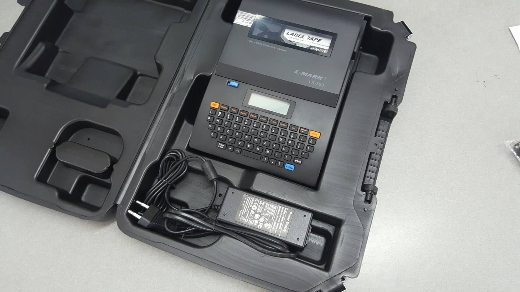 เครื่องพิมพ์ฮอตมาร์ค L-MARK รุ่น LK320 LMARK