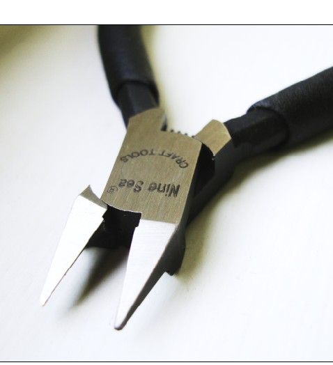 คีมตัดชิ้นงาน Nine Sea