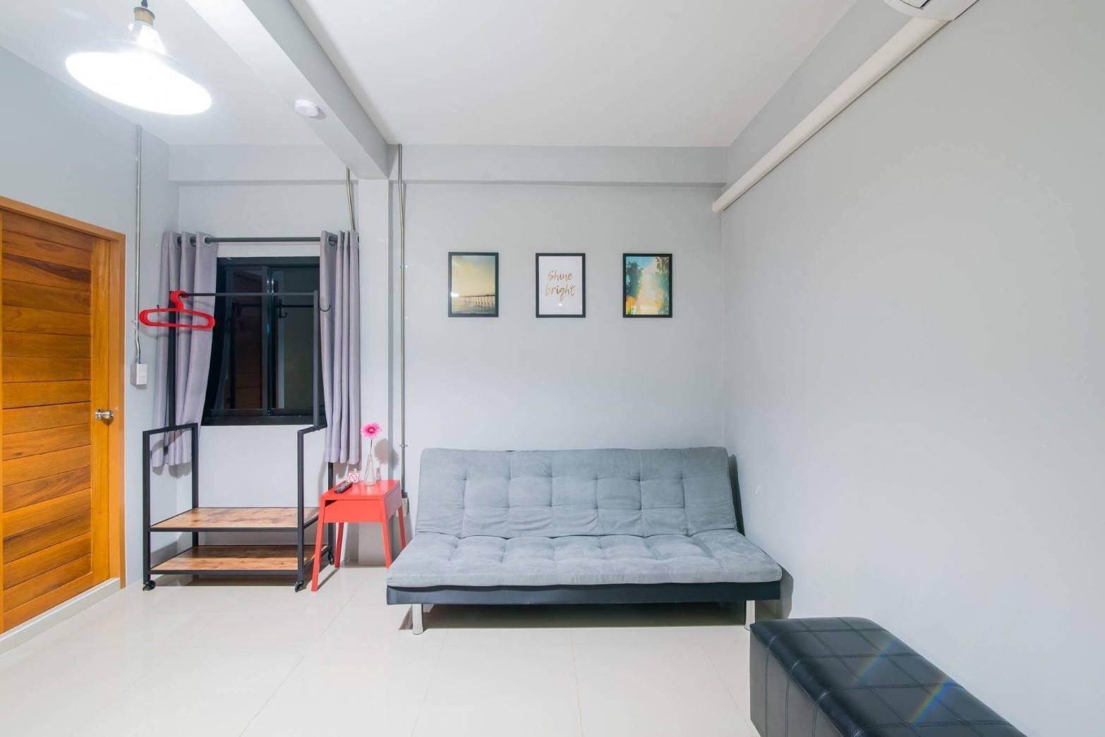 HR 15001 บ้านพักชะอำ บ้านบรอนซี่